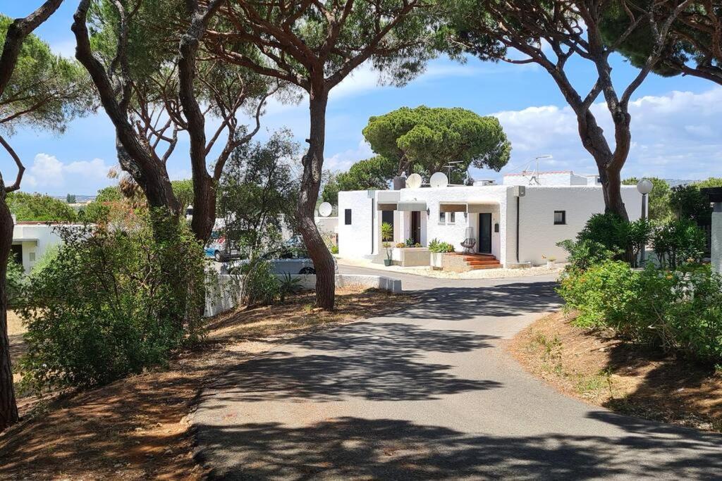 Sunny Villa With Golf Front View فيلامورا المظهر الخارجي الصورة