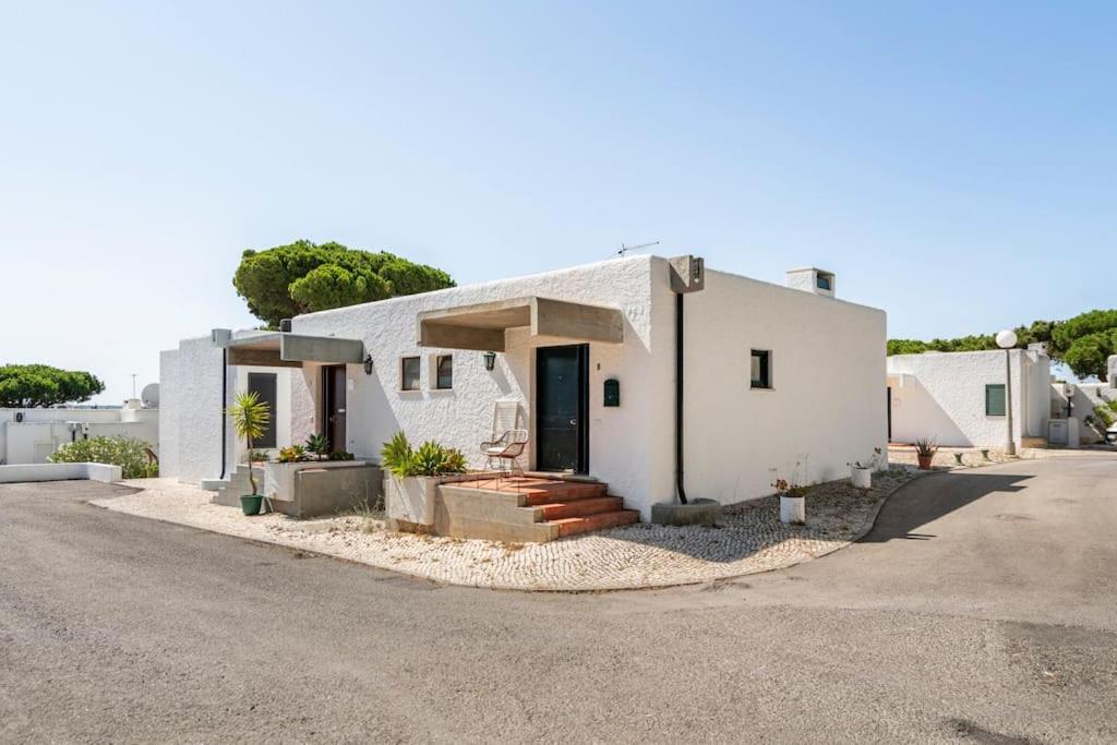 Sunny Villa With Golf Front View فيلامورا المظهر الخارجي الصورة