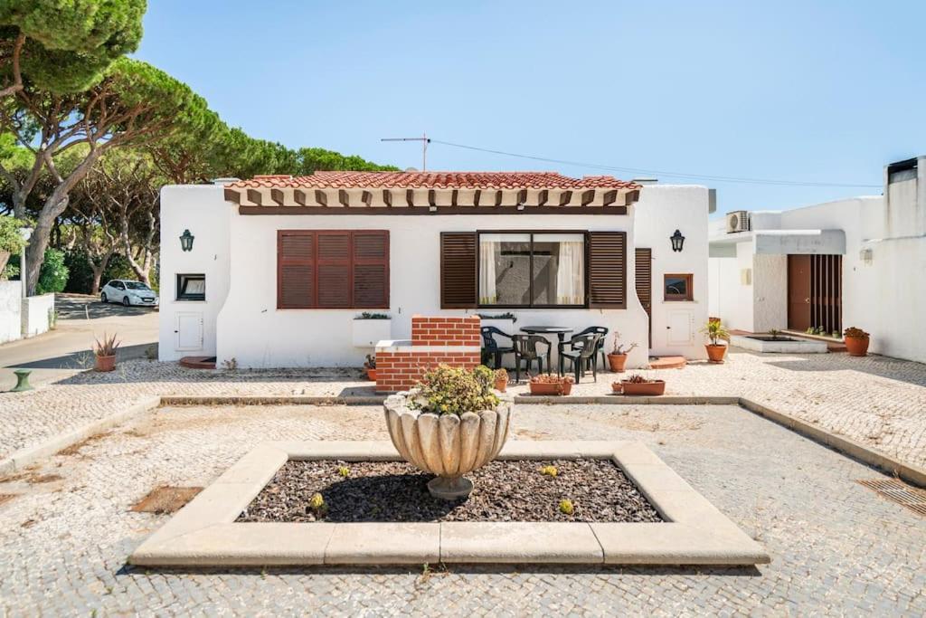 Sunny Villa With Golf Front View فيلامورا المظهر الخارجي الصورة